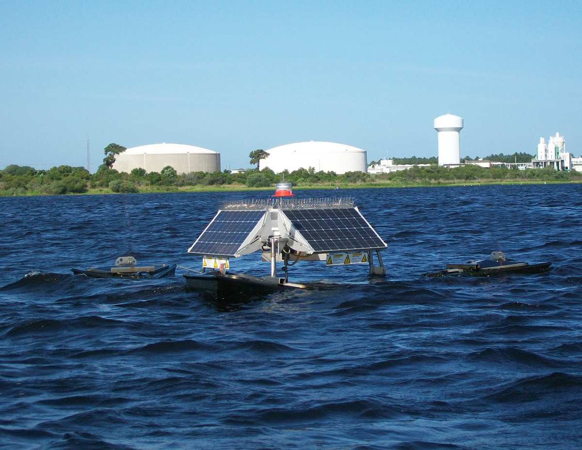 SolarBee circulating at water treatment plant.